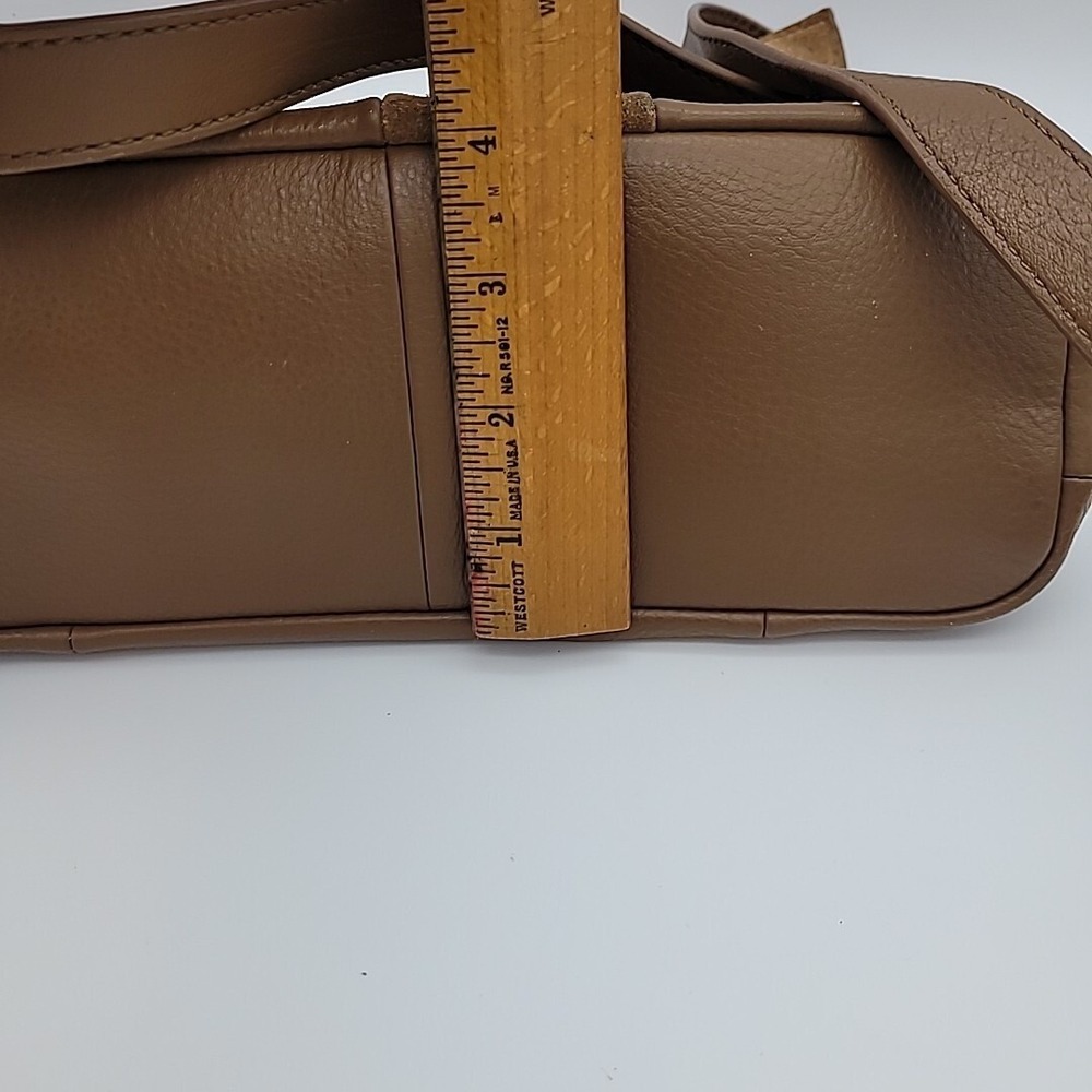 Vince‎ Camuto Dario Crossbody Brown Leather Suede Cinnamon Bark - Picture 16 of 16